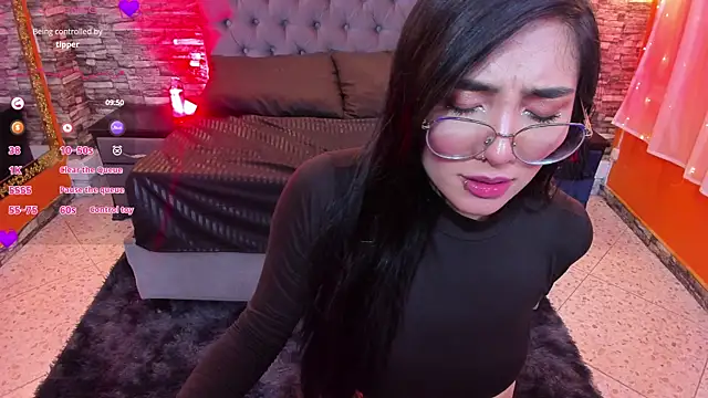 Enyel valmina online show from February 2025 11:09:01 PM