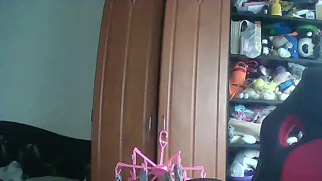 Snapshot of Cicamica12 chatting on November 2025 08:36:02 AM Cicamica12 online show from November 2025 08:36:02 AM