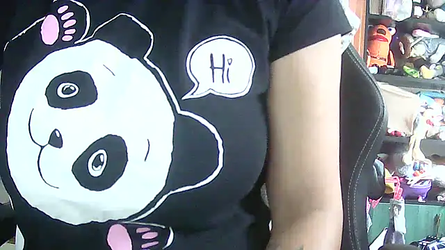 Snapshot of Cicamica12 chatting on December 2025 11:16:01 AM Cicamica12 online show from December 2025 11:16:01 AM