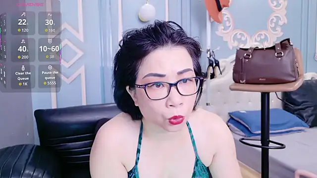 LucianaMe online show from April 2026 02:23:02 AM