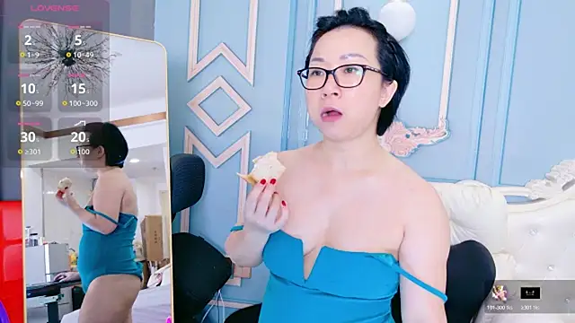 LucianaMe online show from November 2025 01:32:02 AM