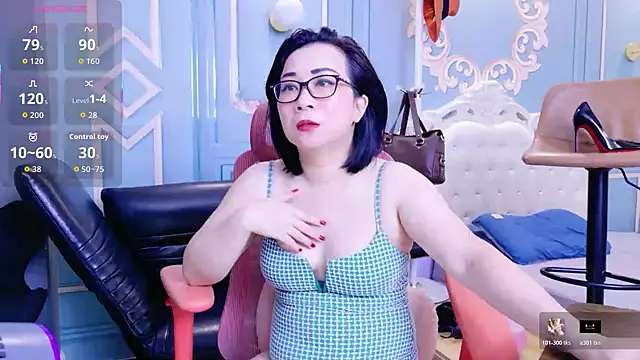 LucianaMe online show from June 2026 03:00:01 AM