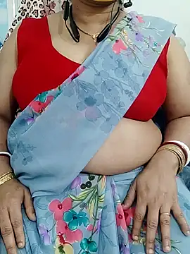 Snapshot of o-radha chatting on February 2025 11:30:02 PM o-radha online show from February 2025 11:30:02 PM