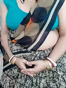 Snapshot of o-radha chatting on February 2025 09:18:01 PM o-radha online show from February 2025 09:18:01 PM