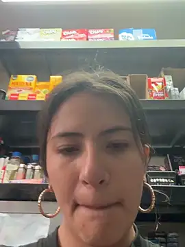 Andrea18 blonde online show from October 2025 02:49:01 PM