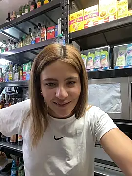 Andrea18 blonde online show from July 2026 07:42:02 PM
