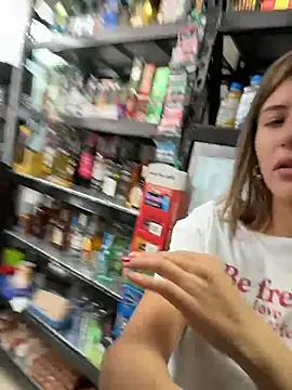 Andrea18 blonde online show from January 2026 02:35:02 PM