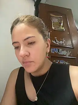 Andrea18 blonde online show from June 2026 05:23:01 PM