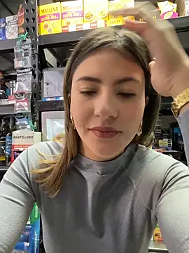 Andrea18 blonde online show from May 2026 03:18:01 PM