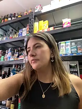 Andrea18 blonde online show from May 2026 05:22:01 PM