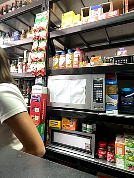 Andrea18 blonde online show from December 2025 01:45:01 PM