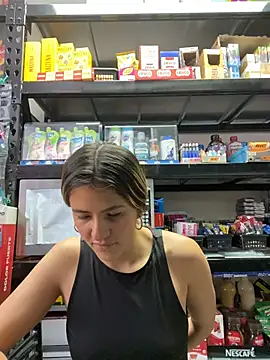 Andrea18 blonde online show from April 2026 04:03:01 PM