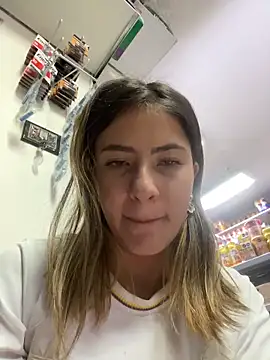 Andrea18 blonde online show from June 2026 04:50:01 PM
