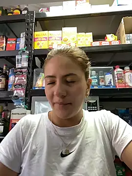 Andrea18 blonde online show from June 2026 02:15:01 PM