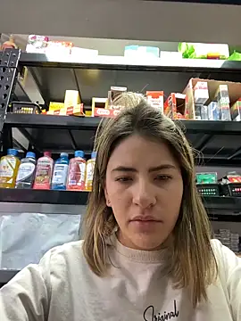 Andrea18 blonde online show from February 2026 05:15:02 PM