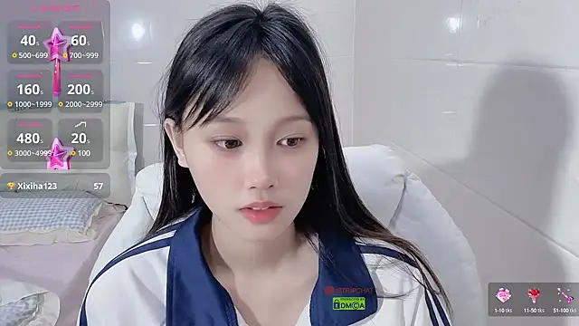 xunian71O online show from March 2025 09:35:01 PM