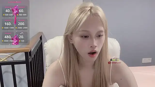 xunian71O online show from September 2025 06:42:02 AM