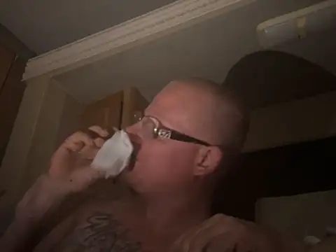 ClimbedCaelum online show from April 2026 07:04:02 AM