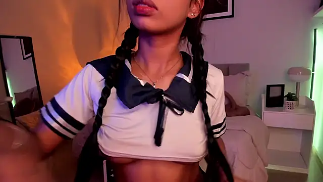 Gigi Strawberry online show from May 2026 06:39:01 AM