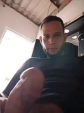 Snapshot of EL_MATACULO1 chatting on February 2025 12:12:01 PM EL MATACULO1 online show from February 2025 12:12:01 PM