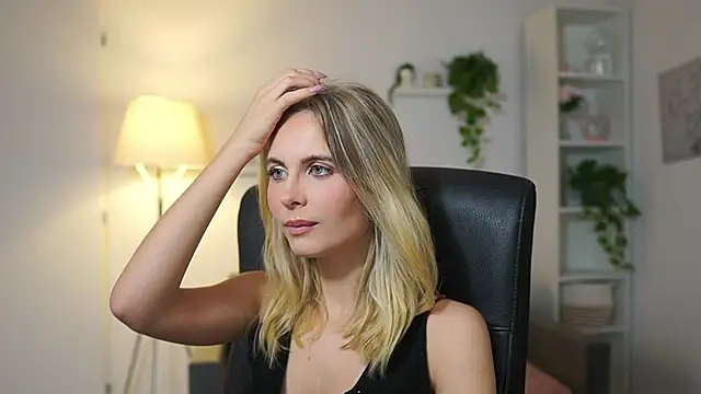 catecrago  online show from December 2025 09:00:01 AM