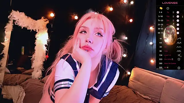 Bibi Iva online show from May 2026 10:45:01 PM