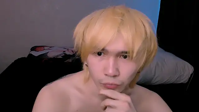 Snapshot of rennnuts chatting on February 2026 05:37:01 PM rennnuts online show from February 2026 05:37:01 PM