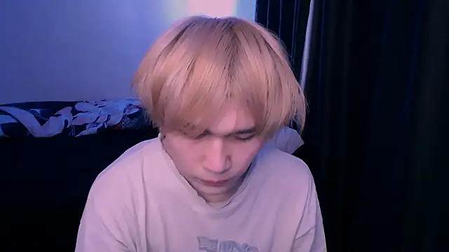 Snapshot of rennnuts chatting on February 2026 12:16:01 PM rennnuts online show from February 2026 12:16:01 PM