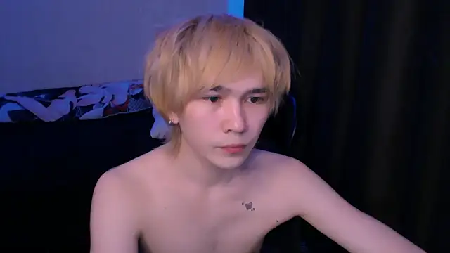 Snapshot of rennnuts chatting on February 2026 07:35:01 PM rennnuts online show from February 2026 07:35:01 PM