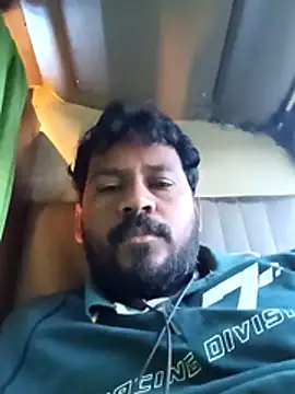 Snapshot of anandhababu chatting on December 2025 01:16:02 AM anandhababu online show from December 2025 01:16:02 AM