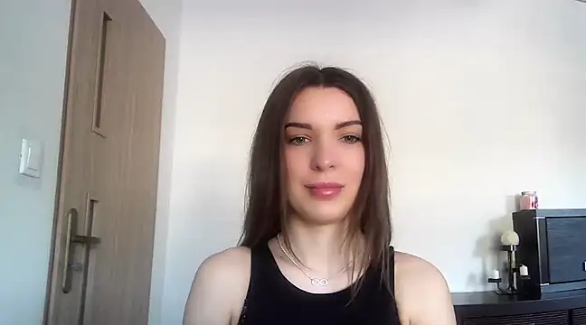 Snapshot of aurora_lust chatting on March 2025 07:40:02 AM aurora lust online show from March 2025 07:40:02 AM