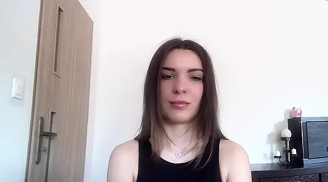 Snapshot of aurora_lust chatting on March 2025 10:44:02 AM aurora lust online show from March 2025 10:44:02 AM