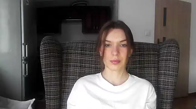 Snapshot of aurora_lust chatting on February 2025 07:41:01 AM aurora lust online show from February 2025 07:41:01 AM