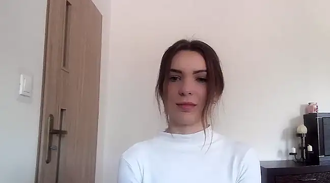 Snapshot of aurora_lust chatting on March 2025 10:50:01 AM aurora lust online show from March 2025 10:50:01 AM