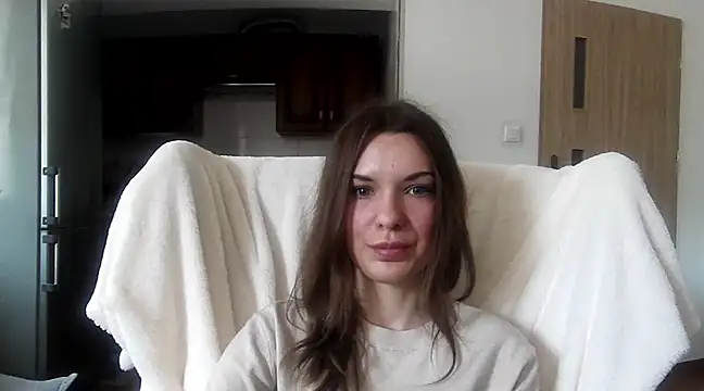 Snapshot of aurora_lust chatting on February 2025 10:48:01 AM aurora lust online show from February 2025 10:48:01 AM