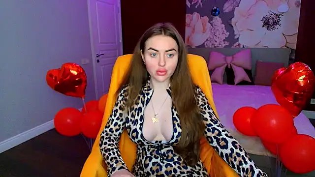 MissisCaty online show from May 2026 04:09:02 AM