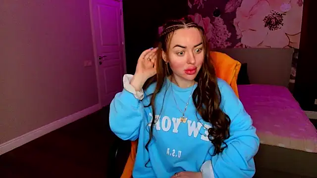 MissisCaty online show from April 2026 02:36:02 AM