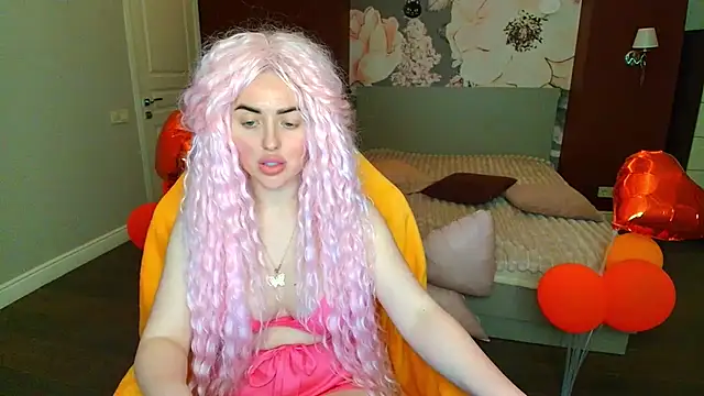 MissisCaty online show from May 2026 08:09:02 PM