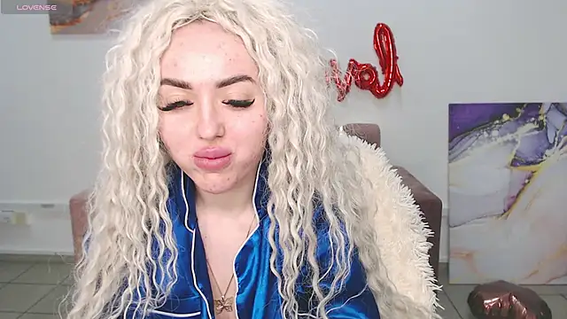 MissisCaty online show from February 2025 04:09:02 AM