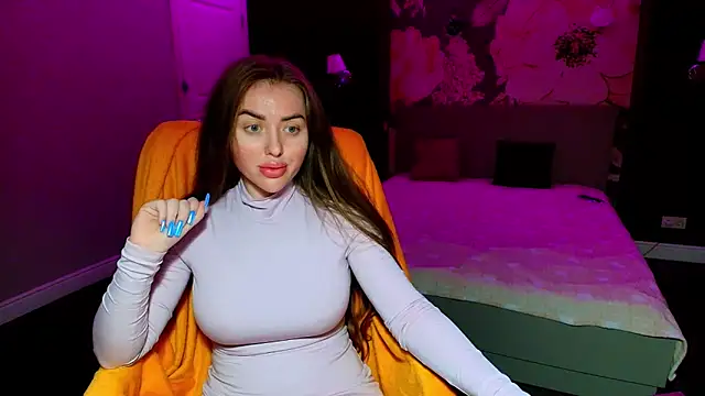 MissisCaty online show from April 2026 02:07:01 AM