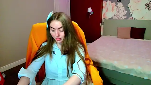 MissisCaty online show from April 2026 06:47:01 PM