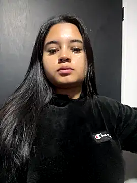  Emma whiitee  online show from October 2025 12:15:02 PM