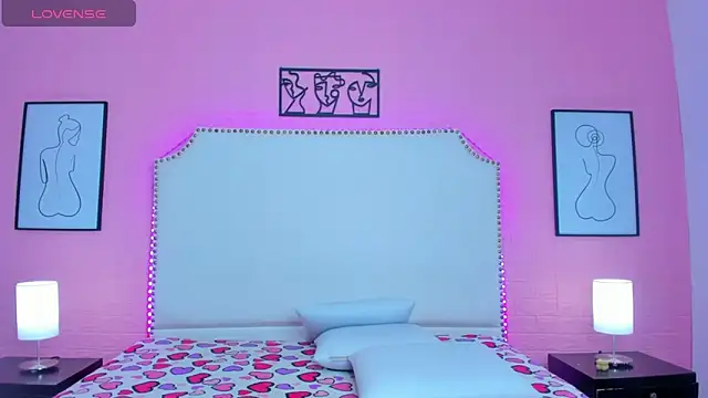  Emma whiitee  online show from November 2025 12:55:02 PM