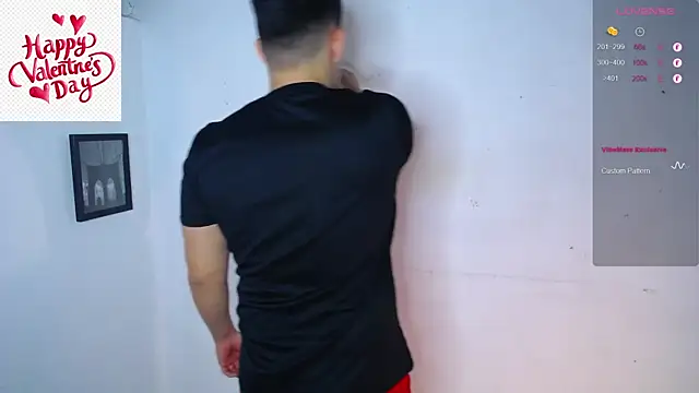 JamesCr  online show from February 2026 01:39:01 AM