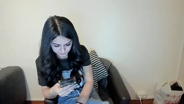 NicoleKatee online show from February 2026 01:49:02 PM