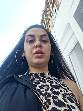 NicoleKatee online show from April 2026 01:01:02 PM