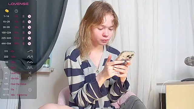 Kellybbface online show from July 2026 04:31:01 AM