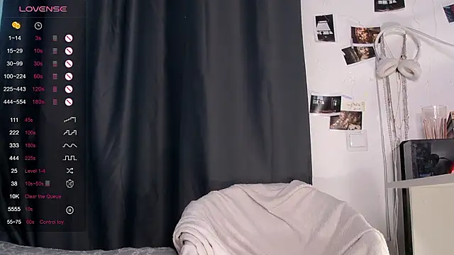 Kellybbface online show from March 2026 07:32:02 AM