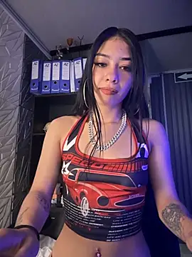 TayylorSexx online show from November 2025 04:23:01 AM