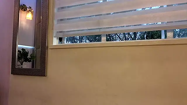 AzunaStar online show from March 2026 10:27:01 PM